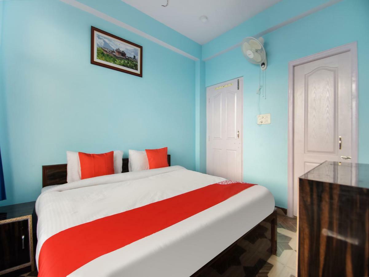 Oyo 45320 Hotel Mars Agartala Exterior foto