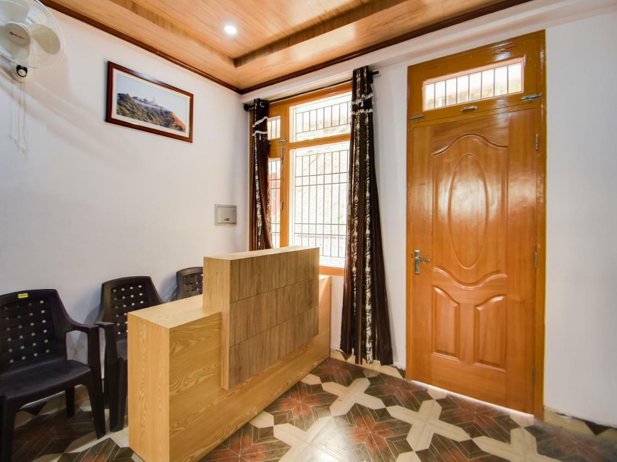 Oyo 45320 Hotel Mars Agartala Exterior foto